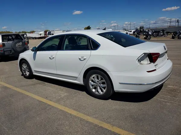 1VWAS7A37GC045765 2016 VOLKSWAGEN PASSAT - Image 2