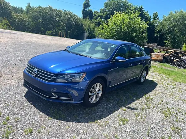 1VWAS7A38GC019000 2016 VOLKSWAGEN PASSAT - Image 2