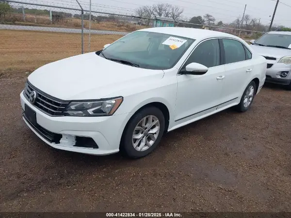 1VWAS7A39GC023377 2016 VOLKSWAGEN PASSAT - Image 2