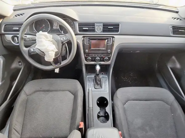 1VWAS7A39GC033973 2016 VOLKSWAGEN PASSAT - Image 8