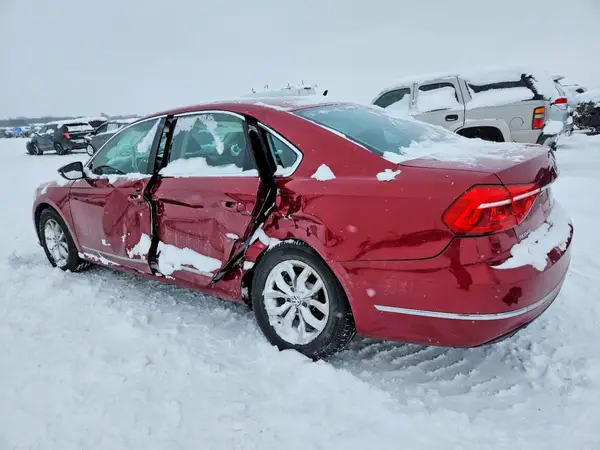 1VWAS7A39GC037389 2016 VOLKSWAGEN PASSAT - Image 2