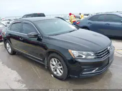 1VWAS7A39GC053513 2016 VOLKSWAGEN PASSAT