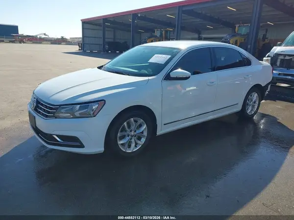 1VWAS7A39GC055231 2016 VOLKSWAGEN PASSAT - Image 2