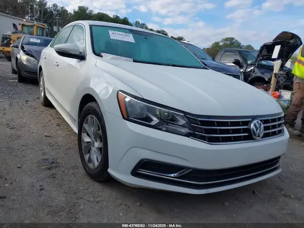 1VWAS7A39GC055536 2016 VOLKSWAGEN PASSAT - Image 1