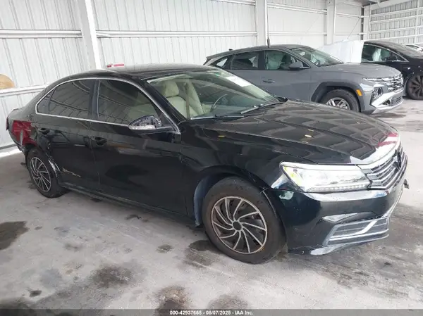1VWAS7A39GC065645 2016 VOLKSWAGEN PASSAT - Image 1