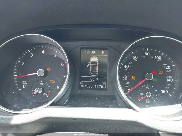 2016 VOLKSWAGEN PASSAT auction photo 7