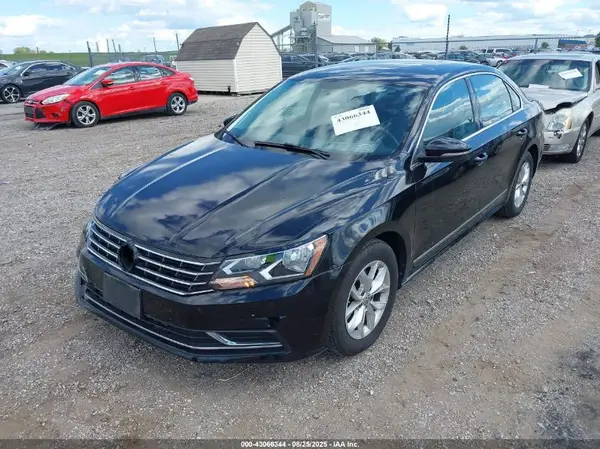 1VWAS7A3XGC010752 2016 VOLKSWAGEN PASSAT - Image 2