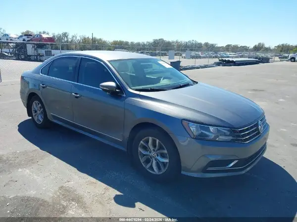 1VWAS7A3XGC012842 2016 VOLKSWAGEN PASSAT - Image 1