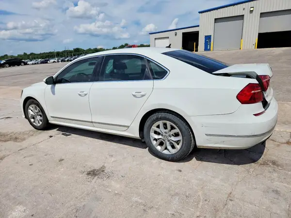 1VWAS7A3XGC034744 2016 VOLKSWAGEN PASSAT - Image 2