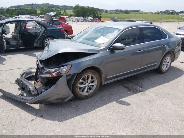 1VWAS7A3XGC054184 2016 VOLKSWAGEN PASSAT - Image 2