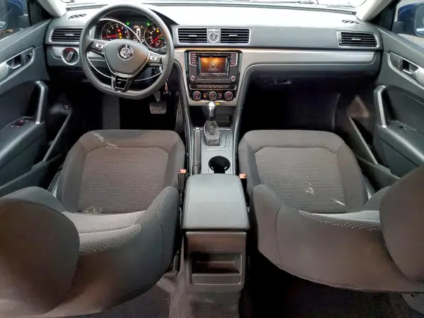 1VWAT7A30GC010630 2016 VOLKSWAGEN PASSAT - Image 8