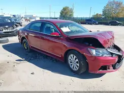 1VWAT7A30GC012930 2016 VOLKSWAGEN PASSAT