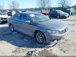 1VWAT7A30GC020767 2016 VOLKSWAGEN PASSAT