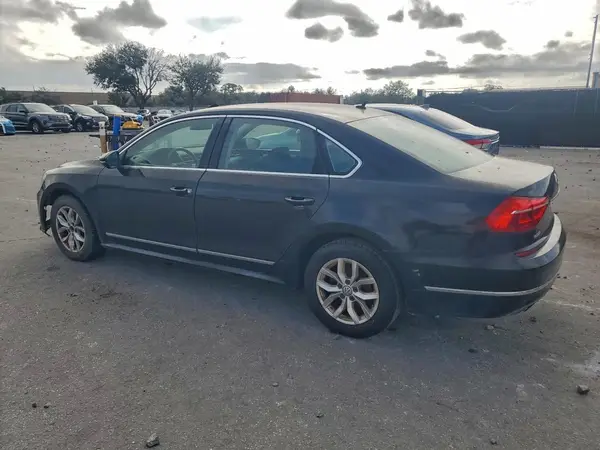 1VWAT7A30GC023216 2016 VOLKSWAGEN PASSAT - Image 2