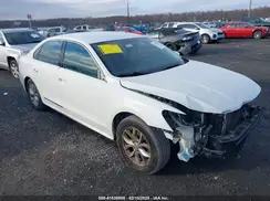 1VWAT7A30GC036225 2016 VOLKSWAGEN PASSAT