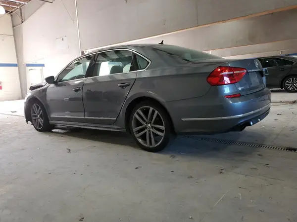 1VWAT7A30GC036967 2016 VOLKSWAGEN PASSAT - Image 2