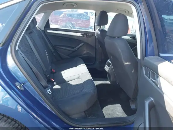 1VWAT7A30GC038217 2016 VOLKSWAGEN PASSAT - Image 8