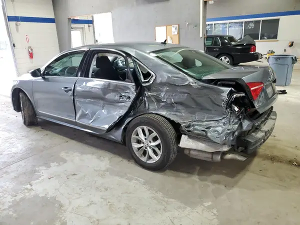 1VWAT7A30GC039772 2016 VOLKSWAGEN PASSAT - Image 2