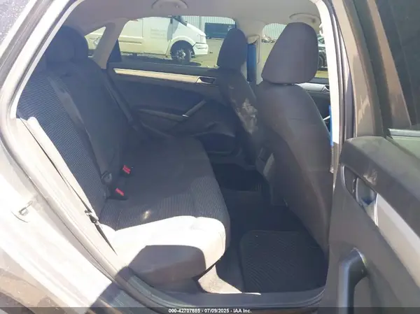 1VWAT7A30GC042851 2016 VOLKSWAGEN PASSAT - Image 8