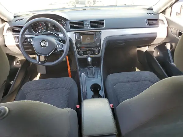1VWAT7A30GC048701 2016 VOLKSWAGEN PASSAT - Image 8