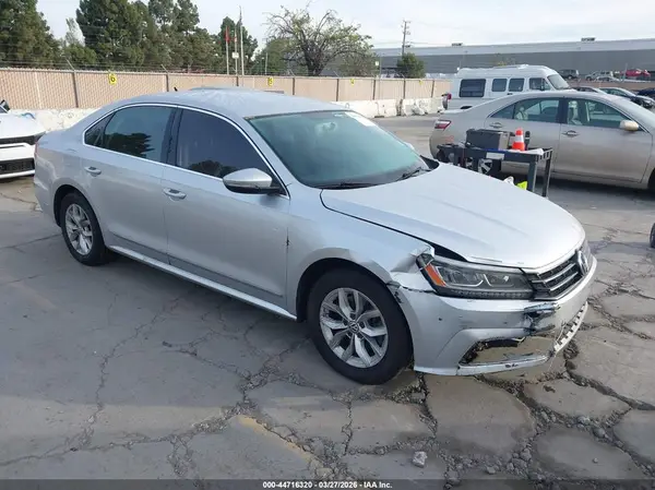 1VWAT7A30GC054112 2016 VOLKSWAGEN PASSAT - Image 1