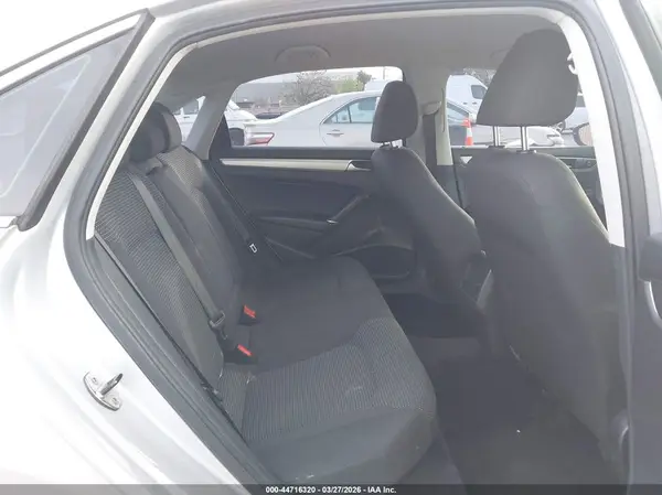 1VWAT7A30GC054112 2016 VOLKSWAGEN PASSAT - Image 8