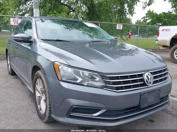 1VWAT7A30GC054210 2016 VOLKSWAGEN PASSAT - Image 1