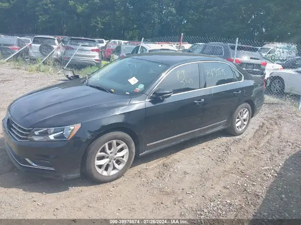 1VWAT7A30GC058676 2016 VOLKSWAGEN PASSAT - Image 2