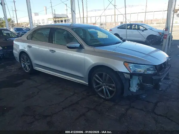 1VWAT7A30GC061447 2016 VOLKSWAGEN PASSAT - Image 1