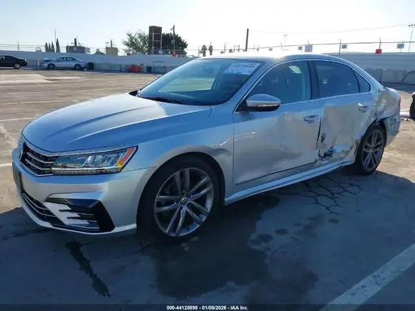 1VWAT7A30GC061805 2016 VOLKSWAGEN PASSAT - Image 2