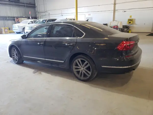 1VWAT7A30GC065224 2016 VOLKSWAGEN PASSAT - Image 2
