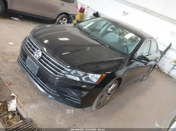 1VWAT7A30GC069709 2016 VOLKSWAGEN PASSAT - Image 2