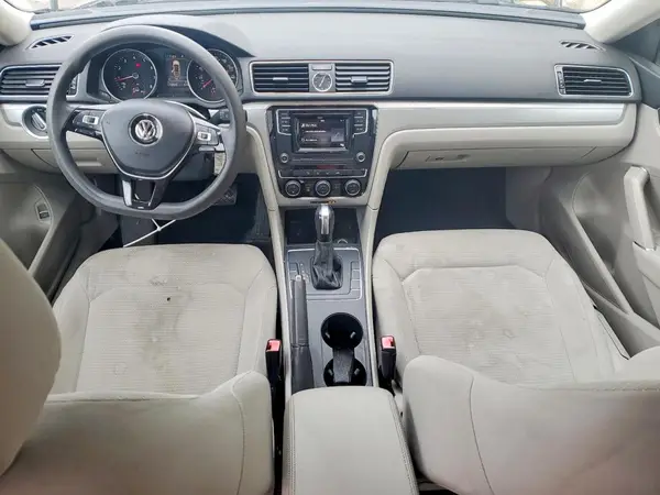 1VWAT7A30HC025405 2017 VOLKSWAGEN PASSAT - Image 8