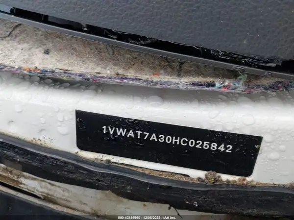 1VWAT7A30HC025842 2017 VOLKSWAGEN PASSAT - Image 8