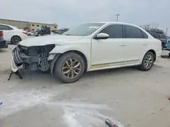 1VWAT7A30HC043273 2017 VOLKSWAGEN PASSAT