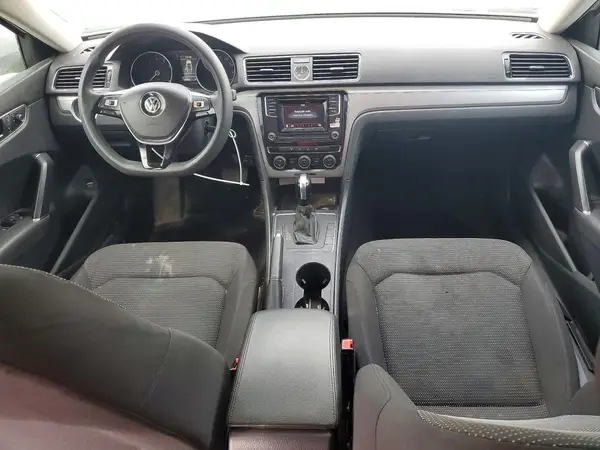1VWAT7A30HC043273 2017 VOLKSWAGEN PASSAT - Image 8