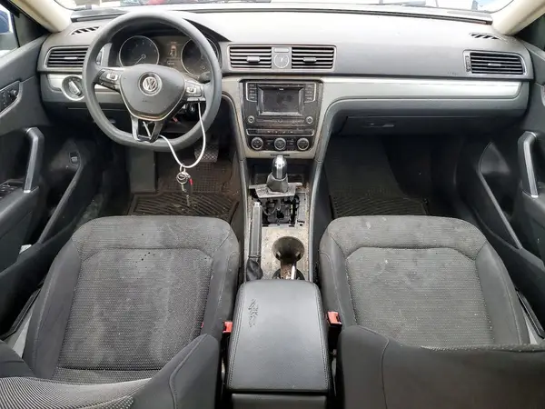 1VWAT7A30HC056878 2017 VOLKSWAGEN PASSAT - Image 8