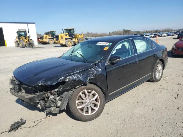 1VWAT7A30HC062924 2017 VOLKSWAGEN PASSAT - Image 1