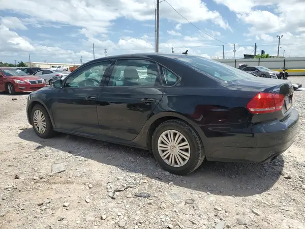 1VWAT7A31EC029703 2024 VOLKSWAGEN PASSAT - Image 2