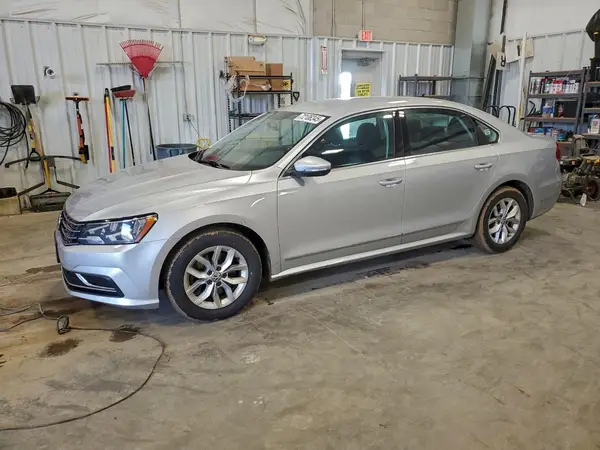 1VWAT7A31GC004142 2016 VOLKSWAGEN PASSAT - Image 1