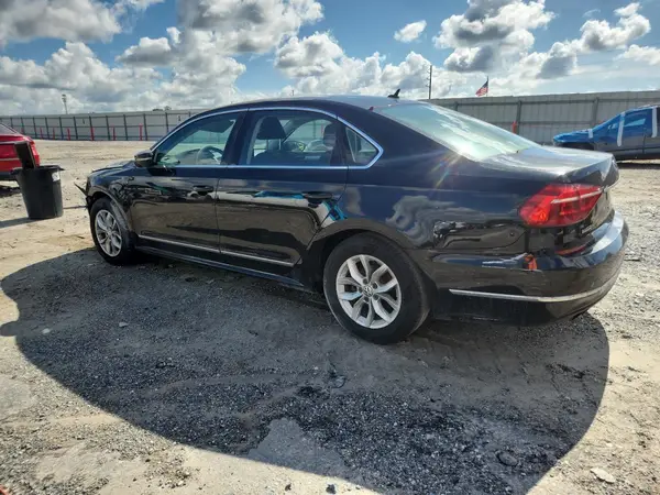 1VWAT7A31GC010331 2016 VOLKSWAGEN PASSAT - Image 2