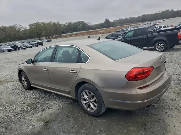 1VWAT7A31GC012368 2016 VOLKSWAGEN PASSAT - Image 2