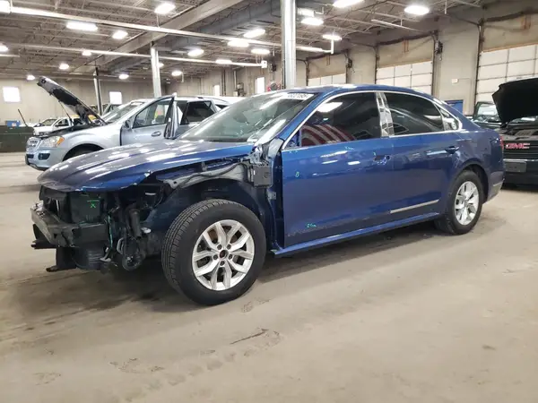 1VWAT7A31GC015559 2016 VOLKSWAGEN PASSAT - Image 1