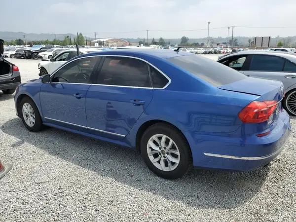 1VWAT7A31GC024309 2016 VOLKSWAGEN PASSAT - Image 2