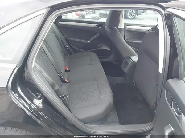 1VWAT7A31GC026111 2016 VOLKSWAGEN PASSAT - Image 8