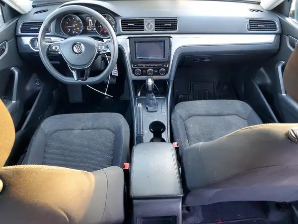 1VWAT7A31GC030983 2016 VOLKSWAGEN PASSAT - Image 8