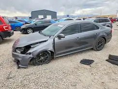 1VWAT7A31GC033530 2016 VOLKSWAGEN PASSAT