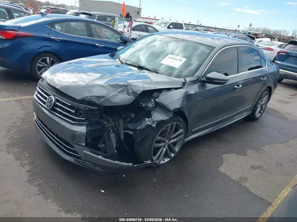 1VWAT7A31GC039716 2016 VOLKSWAGEN PASSAT - Image 2
