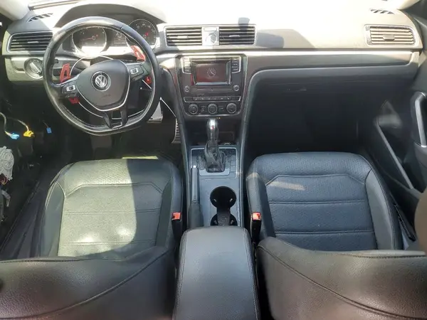 1VWAT7A31GC043569 2016 VOLKSWAGEN PASSAT - Image 8