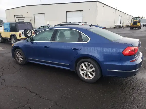 1VWAT7A31GC046116 2016 VOLKSWAGEN PASSAT - Image 2